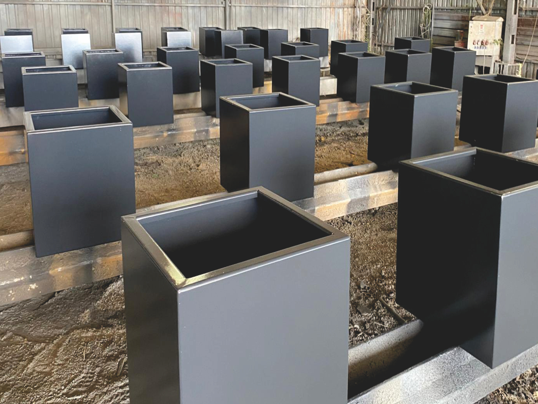 Modüler Avlu Saksısı 04 görseli